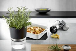 GEFU Set: Kräutertopf BOTANICO + Kräuterschere BOTANICO 8 GEFU Set: Kräutertopf BOTANICO + Kräuterschere BOTANICO -GEFU Verkaufsgeschäft 00116 gefu set kraeutertopf schere botanico 02