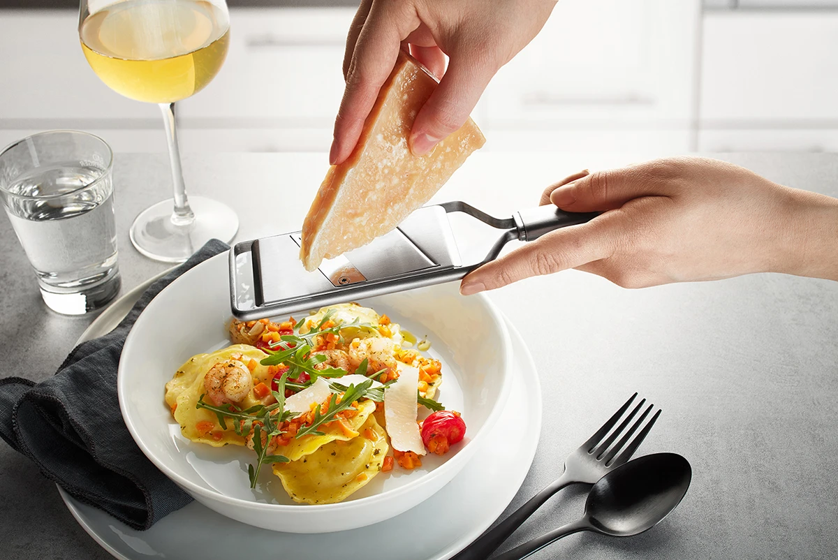 GEFU Set: Gourmet-Hobel PRIMELINE, Mini + Feinreibe PRIMELINE, Mini 8 GEFU Set: Gourmet-Hobel PRIMELINE, Mini + Feinreibe PRIMELINE, Mini – Bild 6