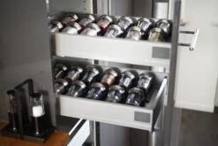 GEFU Set: 3 Gewürz- Und Kräuterstreuer X-PLOSION® + Gewürz- Und Kräuterstreuer Organizer X-PLOSION® 13 GEFU Set: 3 Gewürz- Und Kräuterstreuer X-PLOSION® + Gewürz- Und Kräuterstreuer Organizer X-PLOSION® -GEFU Verkaufsgeschäft 00206 gefu set gewuerz und kraeuterstreuer x plosion und gewuerz und kraeuterstreuer organizer x plosion 05