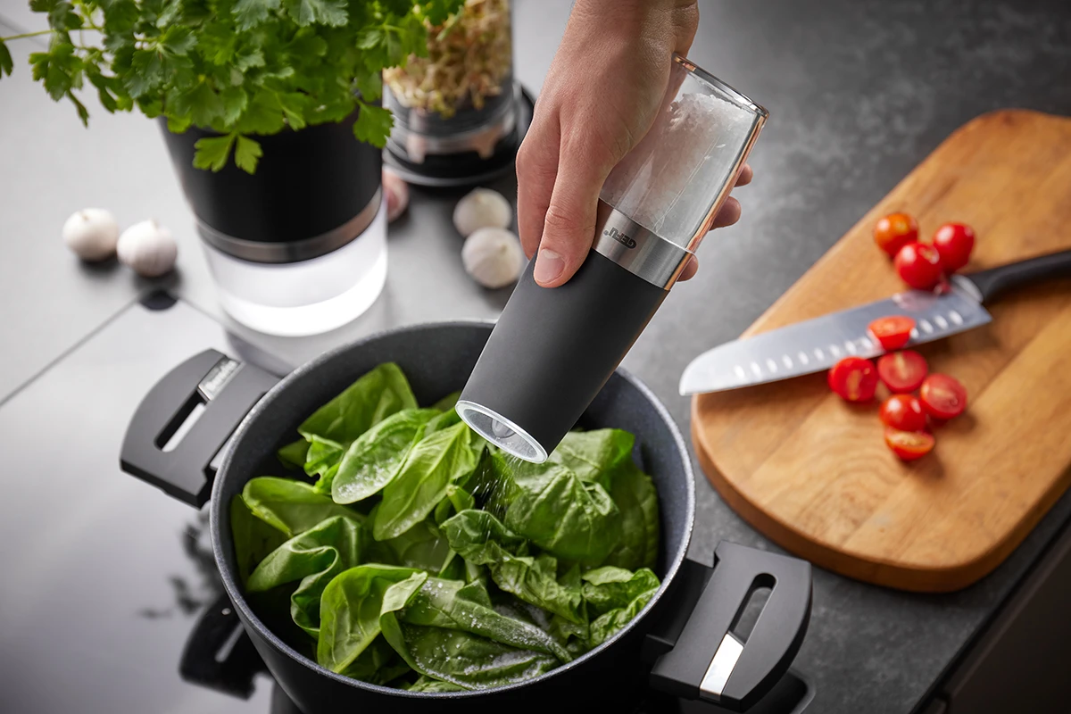 GEFU Salz- Oder Pfeffermühle GIVA, Elektrisch Mit Kippsensor 4 GEFU Salz- Oder Pfeffermühle GIVA, Elektrisch Mit Kippsensor – Bild 2