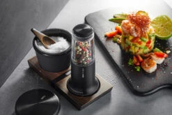 GEFU Salz- Und Gewürzdose X-PLOSION®, Schwarz -GEFU Verkaufsgeschäft 34639 gefu salz und gewuerzdose x plosion schwarz 03