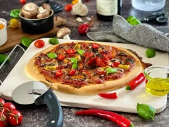 GEFU Set: Pizzastein DARIOSO Mit Gestell + Pizzaschneider + Pizza-Schieber -GEFU Verkaufsgeschäft 89534 gefu set pizzastein darioso mit gestell pizzaschneider pizza schieber 03
