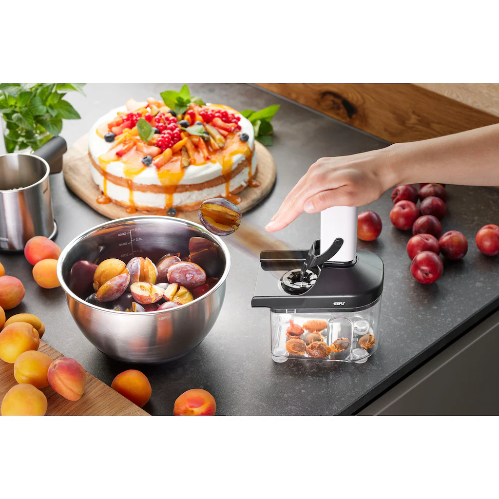 GEFU Entkerner »CORER«, Praktischer Auswerfer: Geschnittene Früchte Direkt In Die Schüssel 7 GEFU Entkerner »CORER«, Praktischer Auswerfer: Geschnittene Früchte Direkt In Die Schüssel – Bild 5